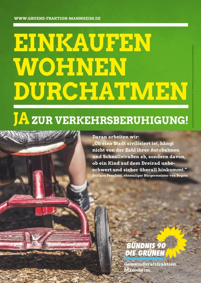 GRÜNE Plakataktion für den Verkehrsversuch Innenstadt